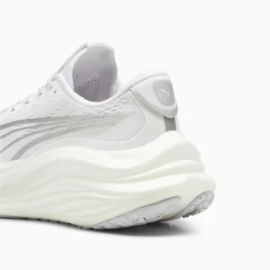 Puma MagMax Nitro futócipő középtalp