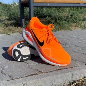 Nike Structure 26 futócipő