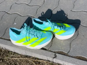 Adidas Adizero Takumi Sen 11 futócipő felsőrész