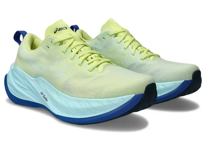 Asics Superblast futócipő