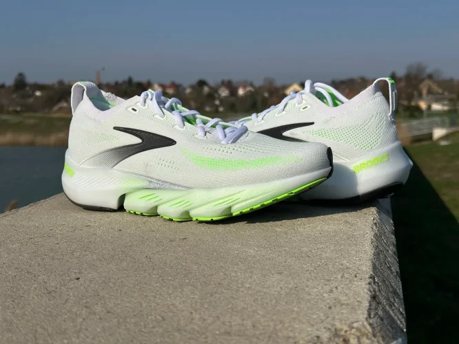 Brooks Glycerin Flex futócipő
