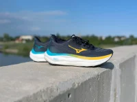 Mizuno Wave Sky 9 futócipő