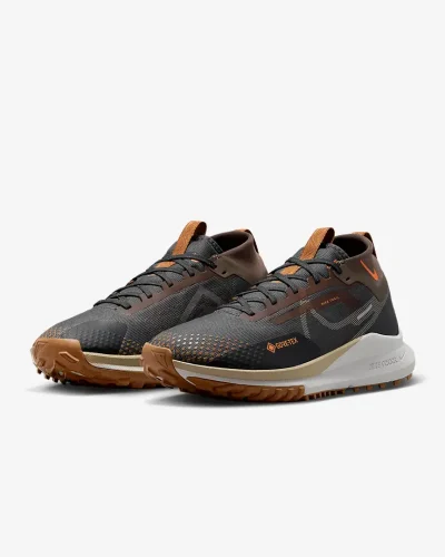 Nike Pegasus Trail 4 Gore-Tex terepfutócipő
