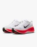 Nike Vomero Plus futócipő
