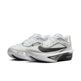 Nike Zoom Fly 6 futócipő